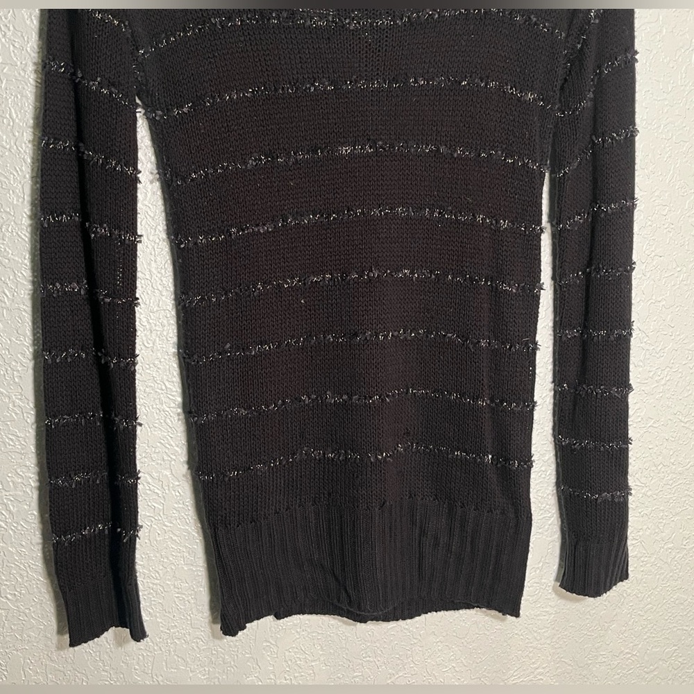 DOLLED UP by Fang Cute & Sexy Black Sweater w/Lace & Metallic Details Size S - Picture 8 of 10
